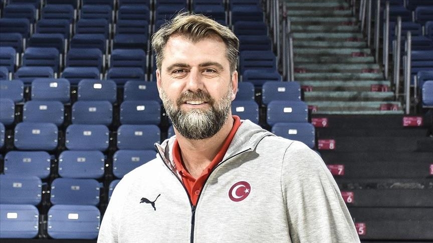 Mehmet Okur | KÜRE Ansiklopedi