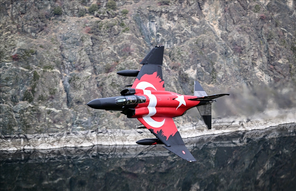 McDonnell Douglas F-4 Phantom II | KÜRE Ansiklopedi